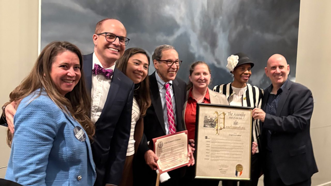 5B83295A-6CBD-4EE6-A915-CD8EE79618A7